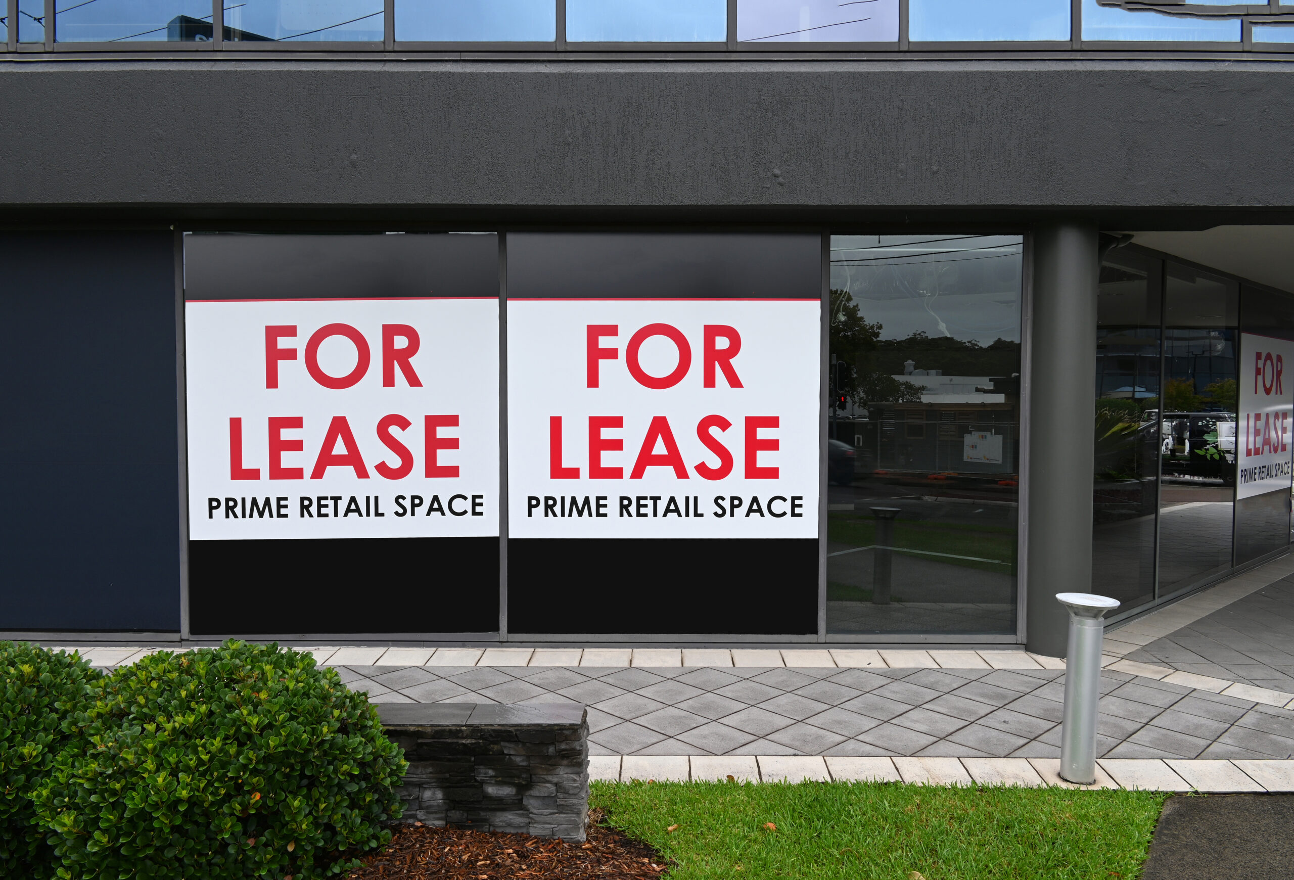 Commercial building for lease
